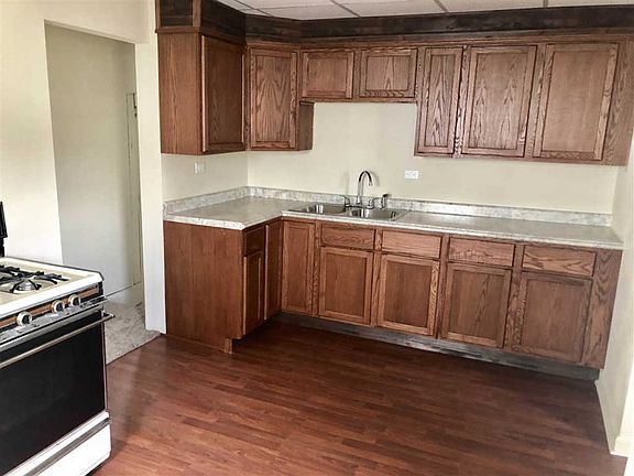 5th image of 3710 Orleans Ave
