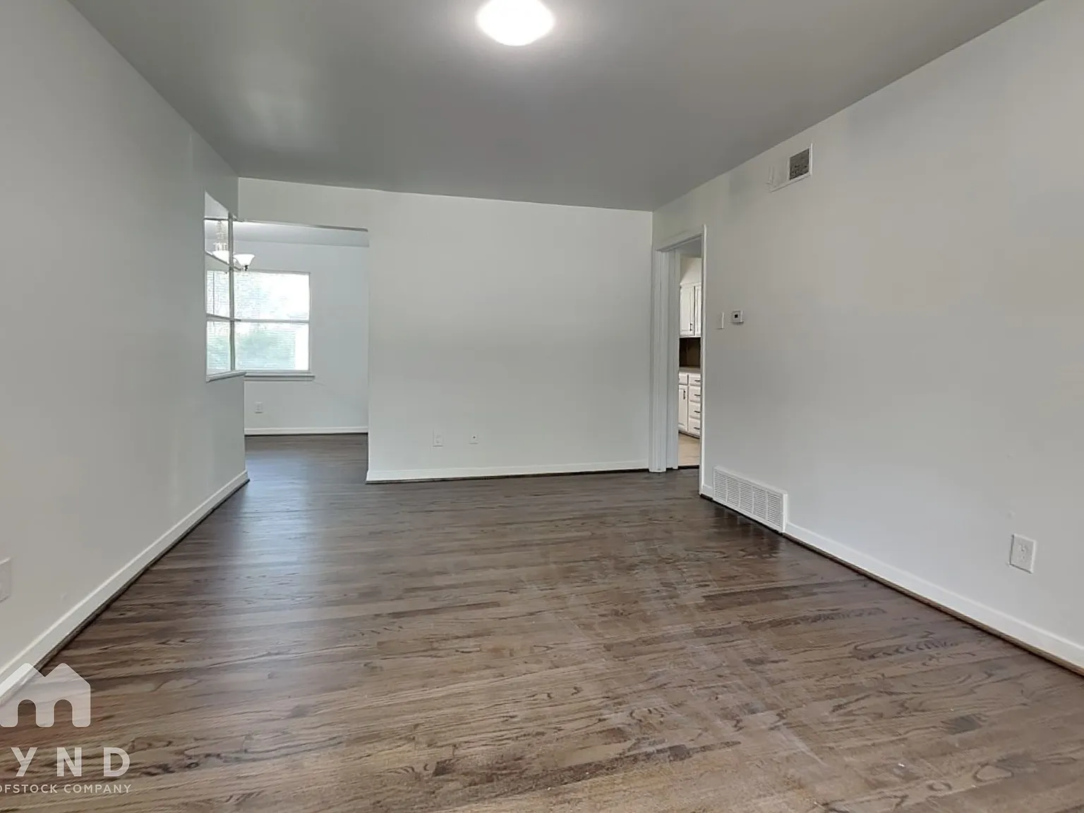3 bed, 1.0 bath, 1151 sqft, $1,849 — Photo 4