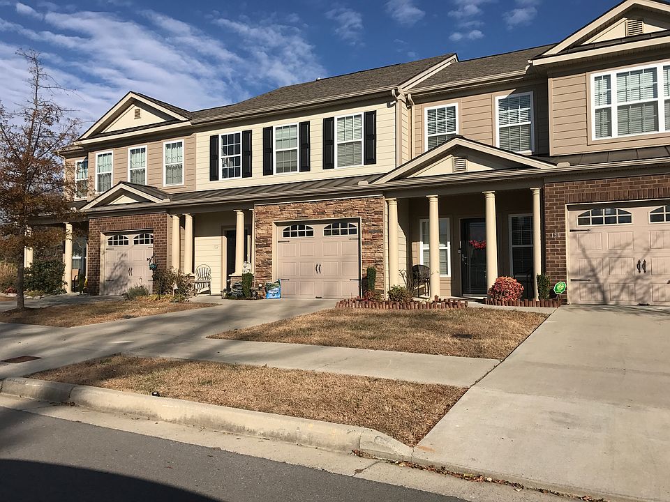 Wonderful neighbors-end unit