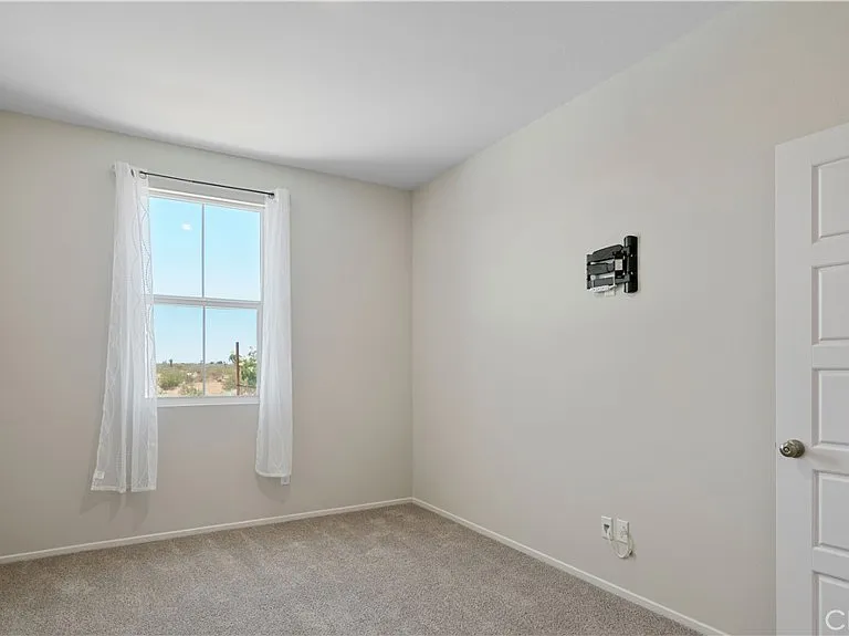 13925 Mesa View Dr — Photo 35