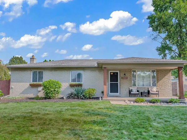 14529 Hillsdale Dr, Sterling Heights, MI 48313