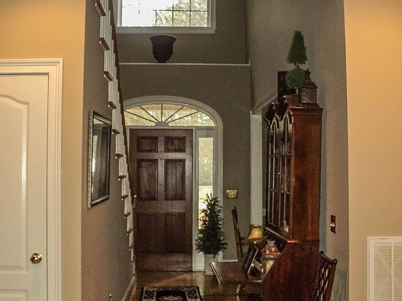 4th image of 4277 Forest Lake Dr W