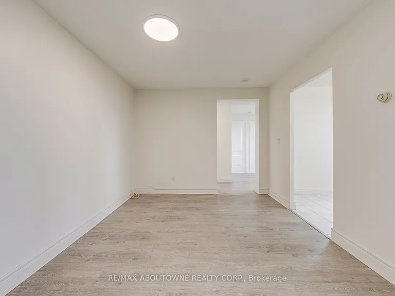 5418 Yonge St #1805 — Photo 12
