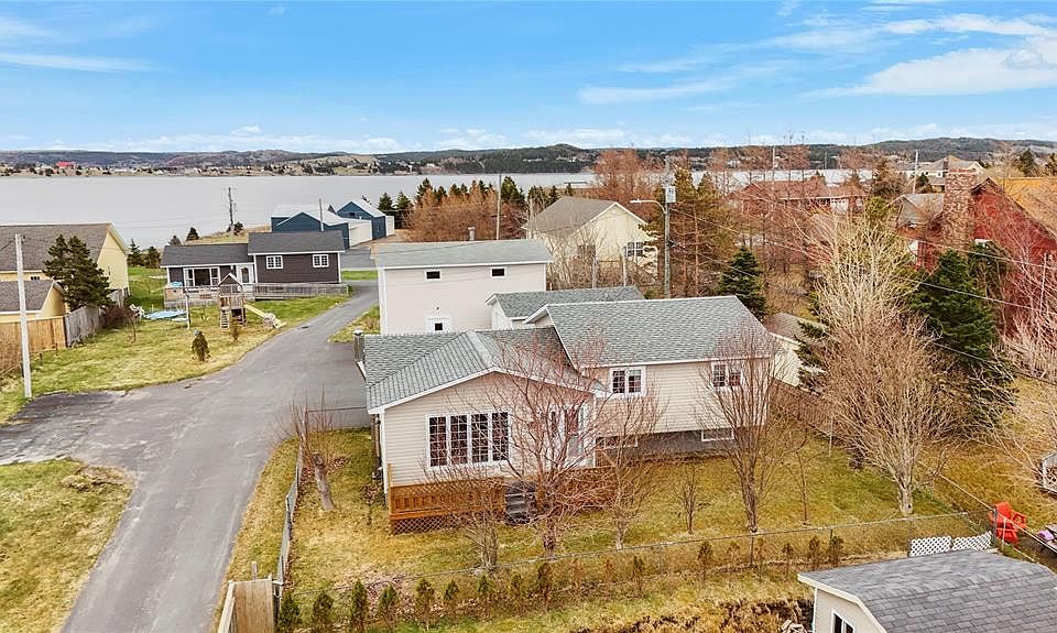 1st image of 220A George Mercer Drive