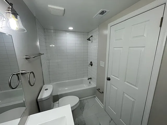 3 Dunnett Ct #4B — Photo 21
