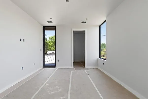 1403 Barton Hills Dr #2 — Photo 14