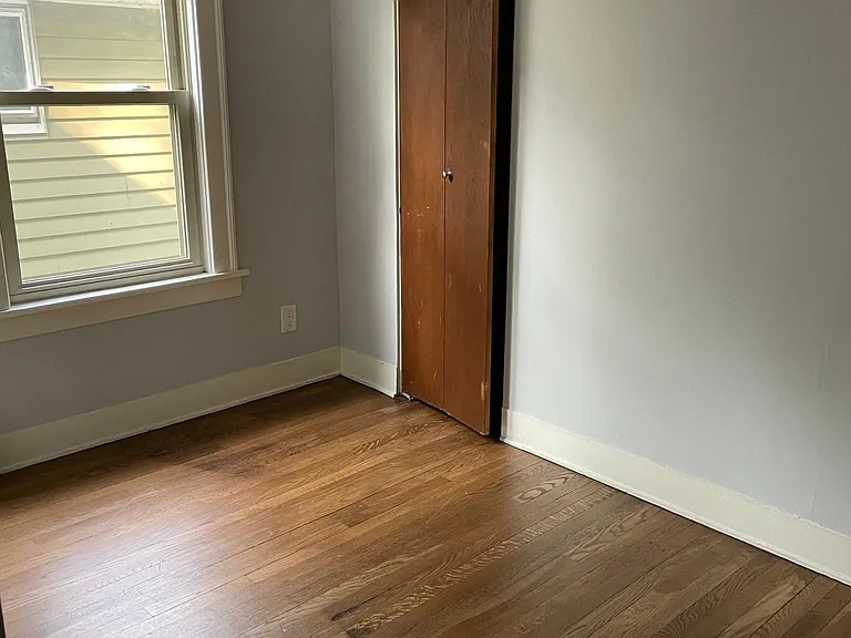 9807 Baltic Rd — Photo 20