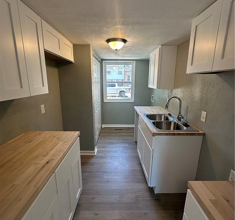 1st image of 6427 Faraday Ct