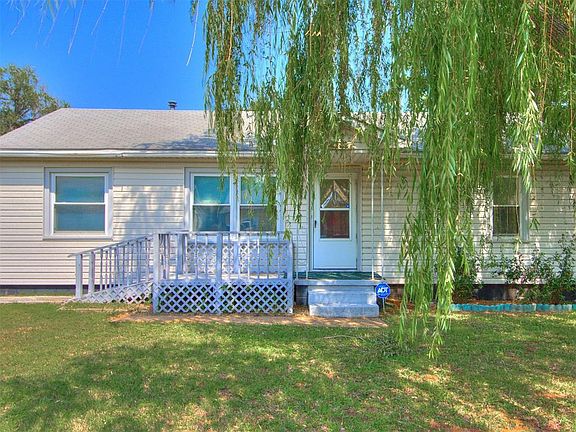 4th image of 909 N Patchin Ave