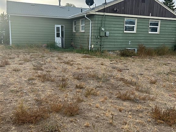 2nd image of 830 Ironwood Drive