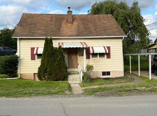 709 S Church St, Monongah, WV 26554