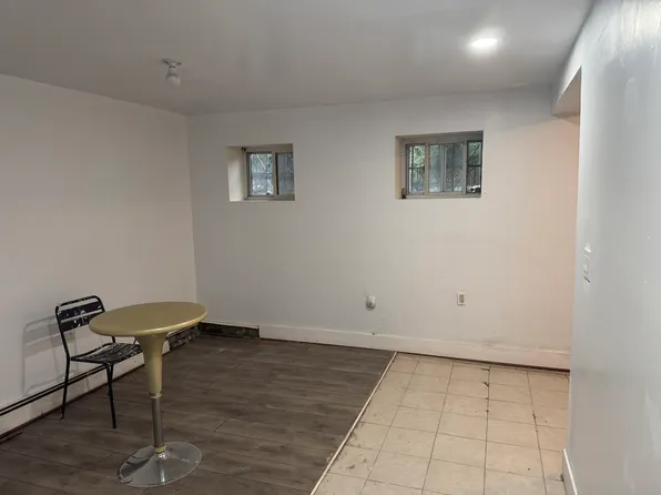 191 Grant Avenue image 27 of 34