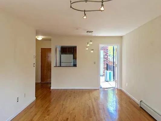 Rented by Axxess Realty Group | media 7
