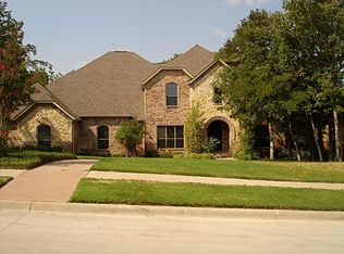 5209 Lake Forest Dr, Rowlett, TX 75088