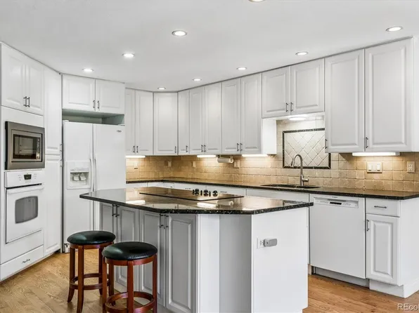 10235 W Glasgow Avenue, Littleton, CO 80127
