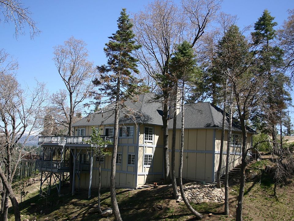 2nd image of 26684 Windward Rd
