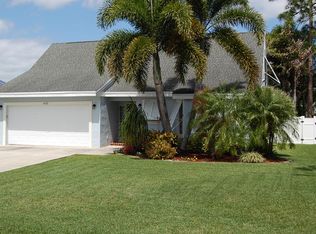 6151 Robinson St, Jupiter, FL 33458