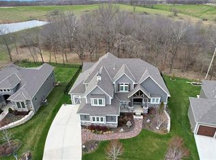 12734 Hubbard Rd, Kansas City, KS 66109