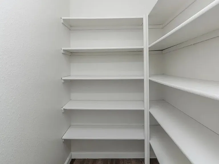 Welcome Home to The Villa Apartments! — Photo 28