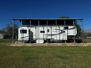 101 Tupelo 1 N, Palacios, TX 77465