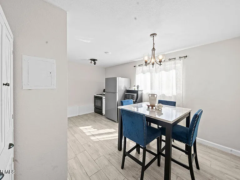 7441 Alameda Ave #11 — Photo 7