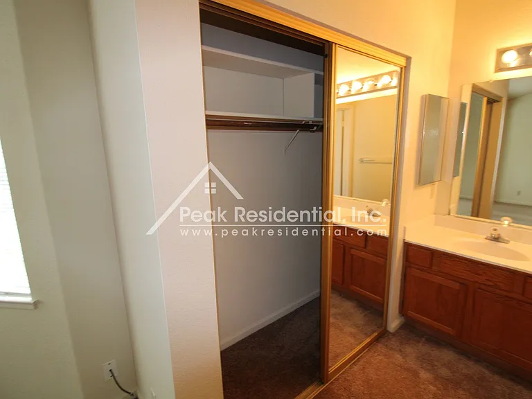 1024 Moreno Way — Photo 21