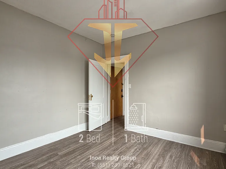 488 Kennedy Blvd #4 — Photo 3