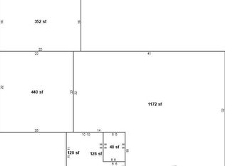58099 Valley View Dr, Elkhart, IN 46517