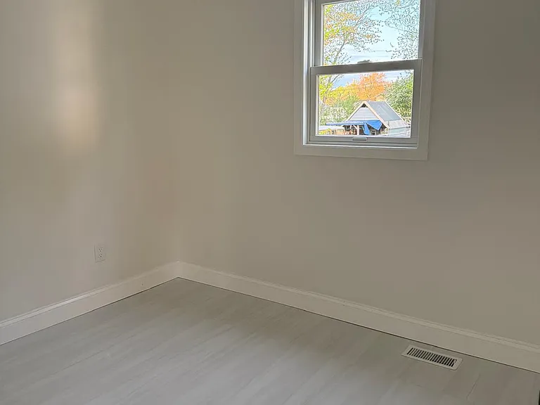 22 Fagan Pl — Photo 9