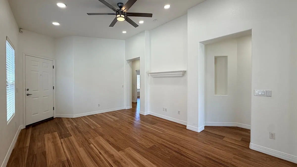 3 South Laveen Place — Photo 2