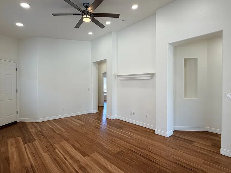 3 S Laveen Pl — Photo 2