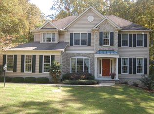 4507 Meadowcliff Rd, Glen Arm, MD 21057