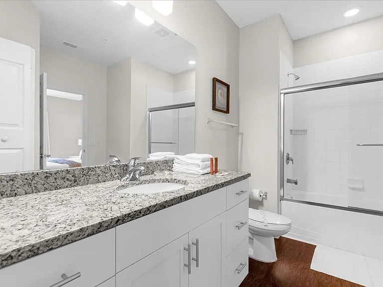 5350 Diplomat Ct #108 — Photo 23