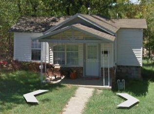 704 N Franklin Ave W, Sand Springs, OK 74063
