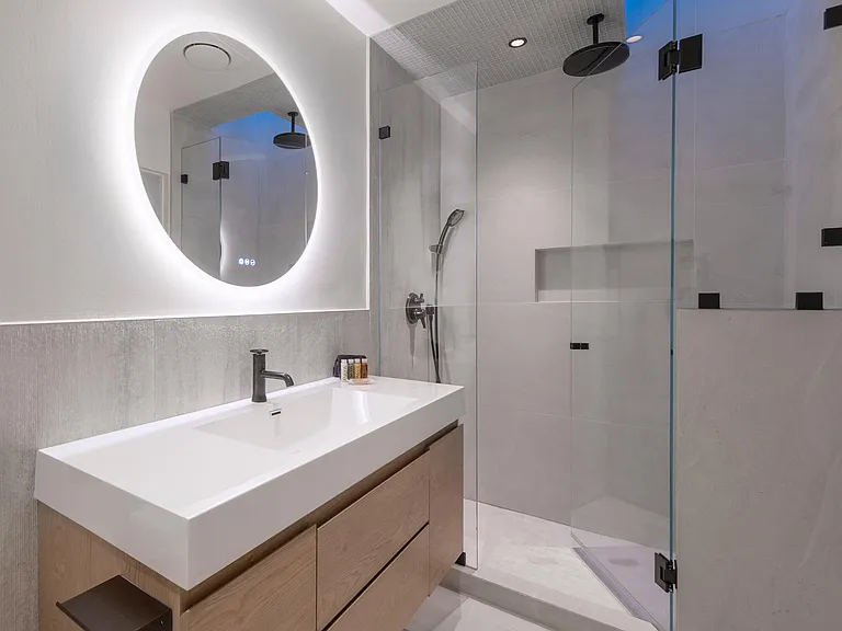 1212 Shoreline Dr — Photo 16