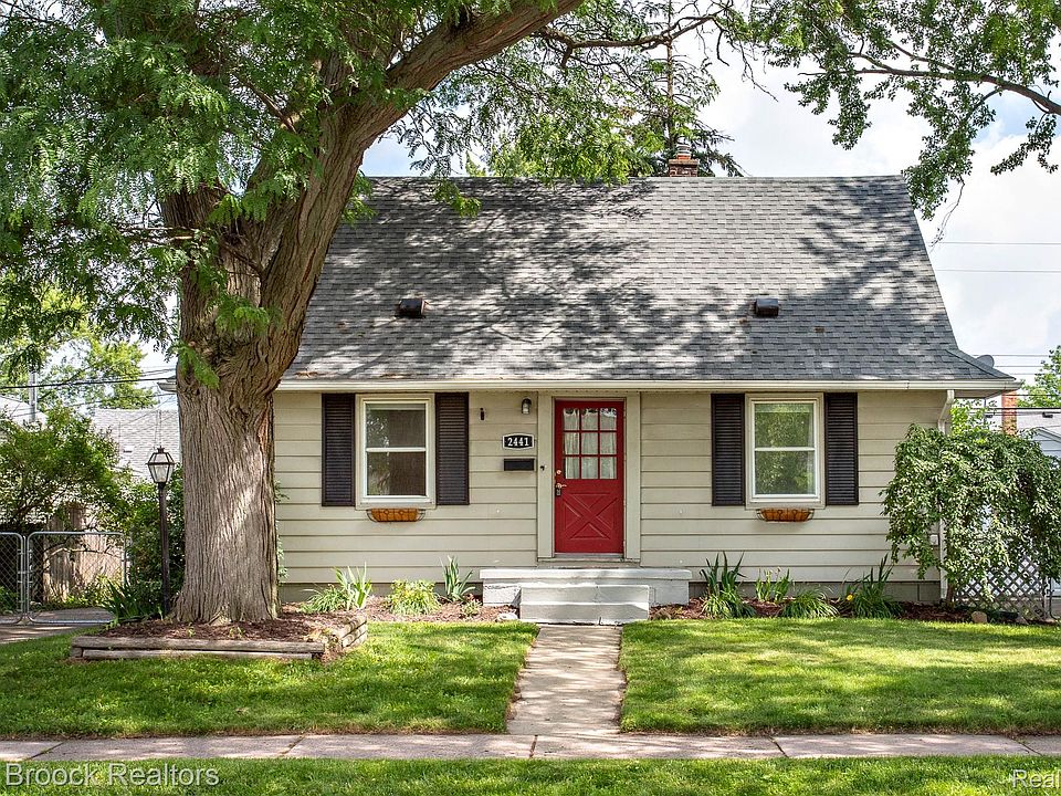 1st image of 2441 Coy St