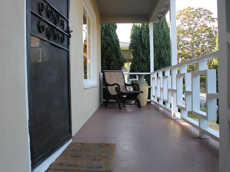 1st image of 3283 Kelton Ave