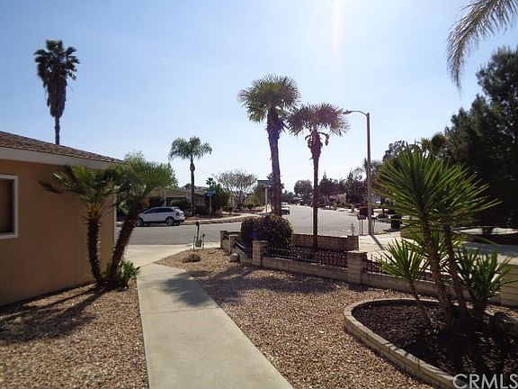 walkway to house