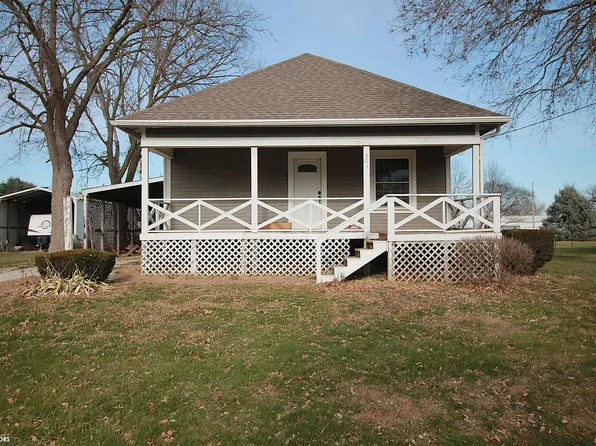 304 Mulberry St, Braddyville, IA 51631