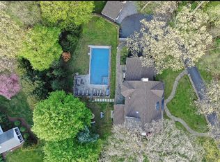 7 Woodchuck Hill Rd, Weston, CT 06883