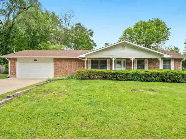 204 Southwest Ave, Wright City, MO 63390