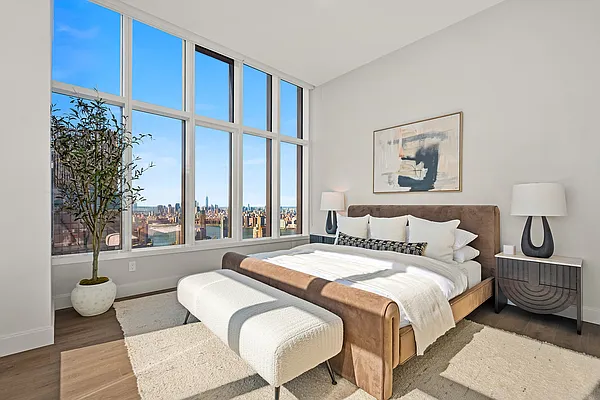 Bedroom, photo 2