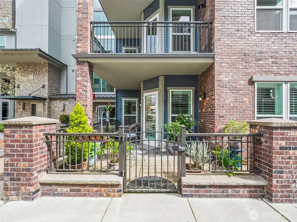 4961 Main Street #211, Tacoma, WA 98407