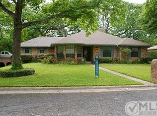 1700 Glenbrook St, Corsicana, TX 75110