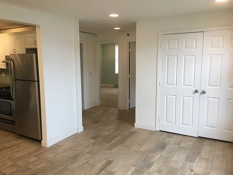 120 Spruce St #15 — Photo 5