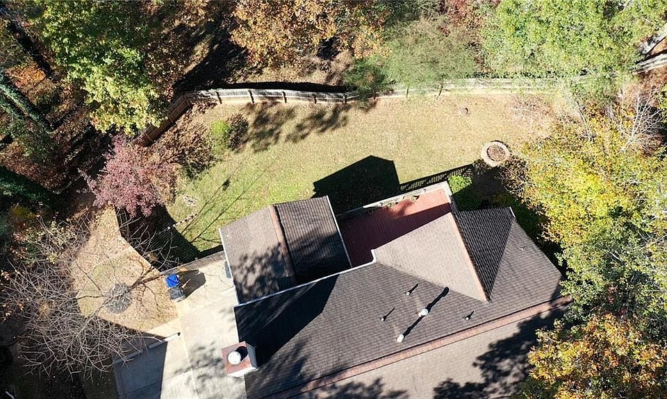 1st image of 1702 Windsor Chase Ct