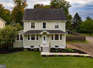 200 Union St, Fieldsboro, NJ 08505