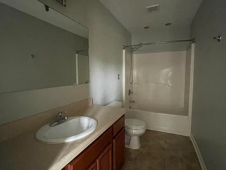 160 Kelly Cir — Photo 14