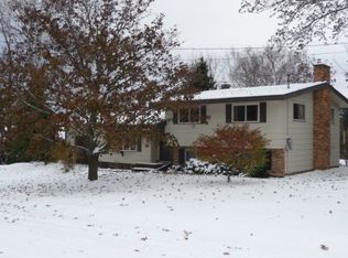 611 Craig St, Marquette, MI 49855
