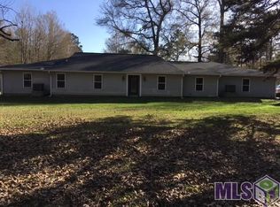27310 E Shadow Lake Dr, Holden, LA 70744